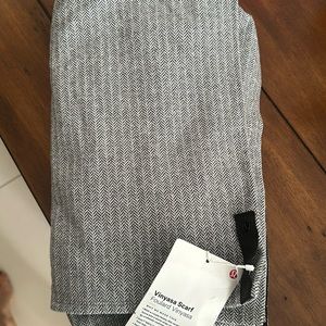 NEW LULULEMON VINYASA SCARF